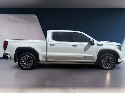 Used 2023 GMC Sierra 1500 Denali Ultimate AWD/4WD image 6