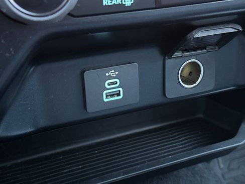 Used 2024 Ford F250 XL w/ STX Appearance Package image 31