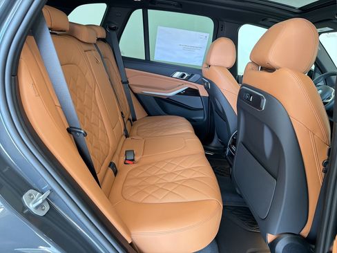 New 2026 BMW X5 xDrive50e w/ M Sport Package AWD/4WD image 30
