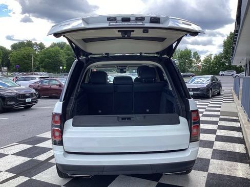 Used 2018 Land Rover Range Rover HSE AWD/4WD image 9