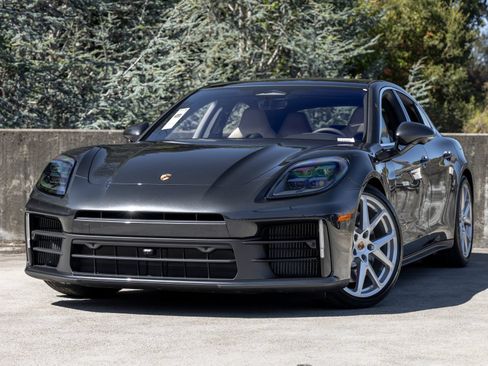 New 2026 Porsche Panamera 4S AWD/4WD image 1