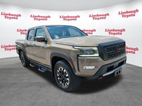 Used 2023 Nissan Frontier PRO-4X w/ Technology Package image 23