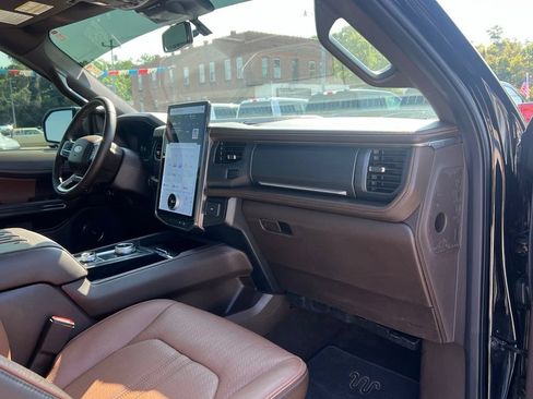 Used 2024 Ford Expedition King Ranch AWD/4WD image 22