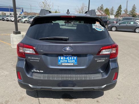 Used 2017 Subaru Outback 2.5i Premium image 6
