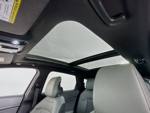 Used 2023 Kia Sportage X-Line w/ X-Line Premium Package image 22