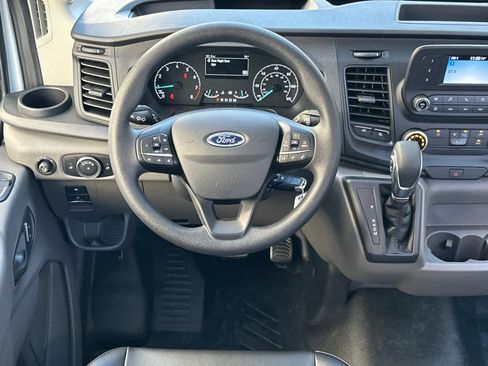 New 2025 Ford Transit 250 148 Medium Roof image 11