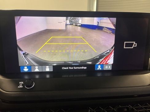 Used 2024 Honda Accord Sport image 27