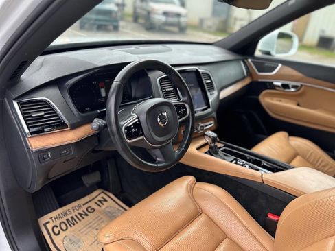 Used 2018 Volvo XC90 T6 Inscription w/ Convenience Package image 14