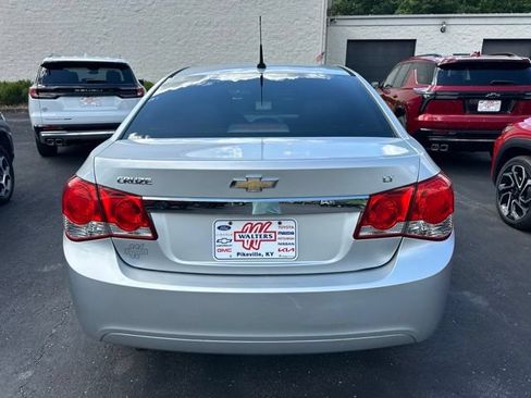 Used 2012 Chevrolet Cruze LT FWD image 3