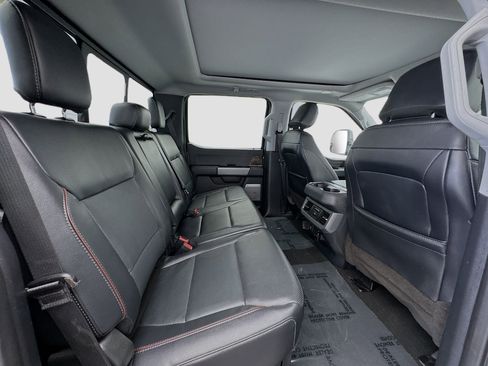 Used 2023 Ford F250 Lariat w/ Lariat Ultimate Package image 19