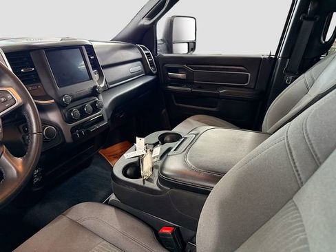 Used 2024 RAM 2500 Big Horn w/ Bed Utility Group image 22