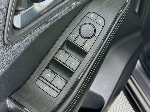 Certified 2023 Nissan Rogue SV AWD/4WD image 24