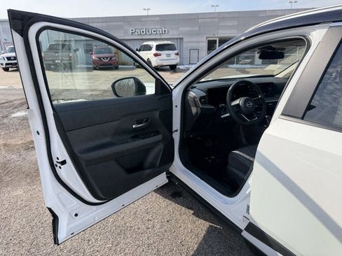 New 2026 Nissan Kicks SV w/ Cold Weather Package AWD/4WD image 13