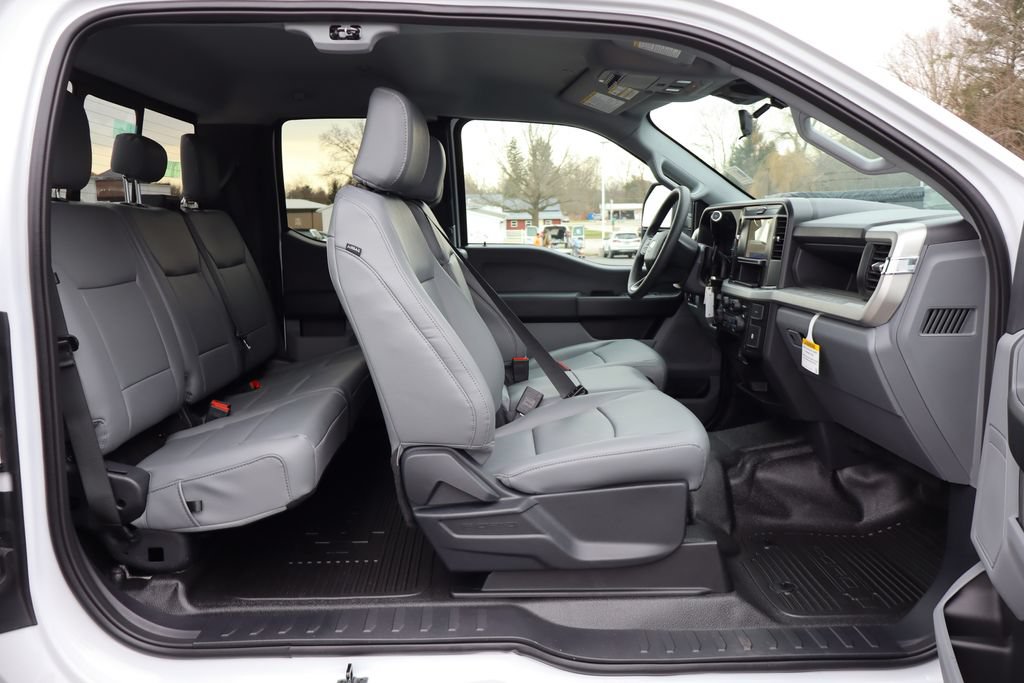 New 2026 Ford F350 XL w/ XL Chrome Package AWD/4WD image 34