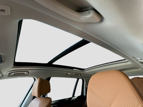 Certified 2024 BMW X7 xDrive40i image 23