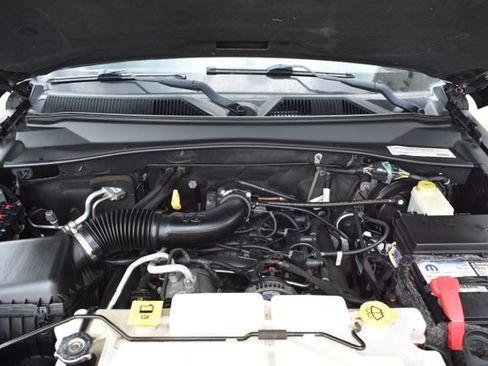 Used 2011 Jeep Liberty Sport AWD/4WD image 42