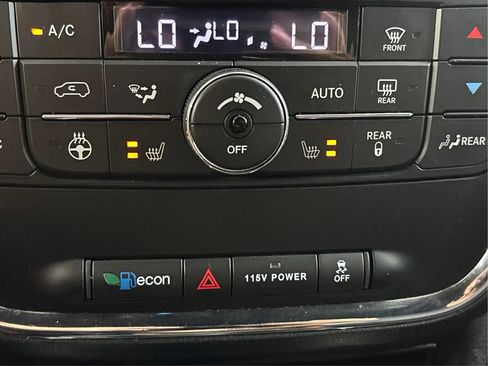 Used 2019 Dodge Grand Caravan GT FWD image 42