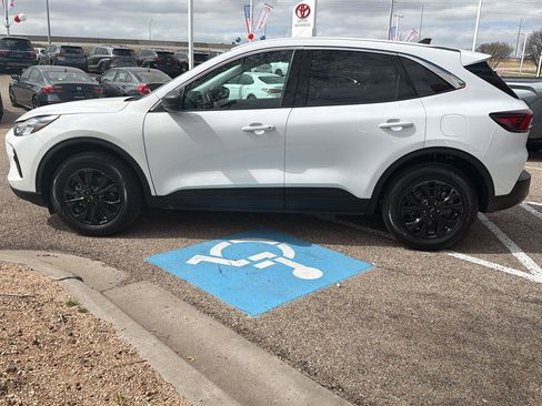 Used 2024 Ford Escape Active w/ Tech Pack #1 image 8