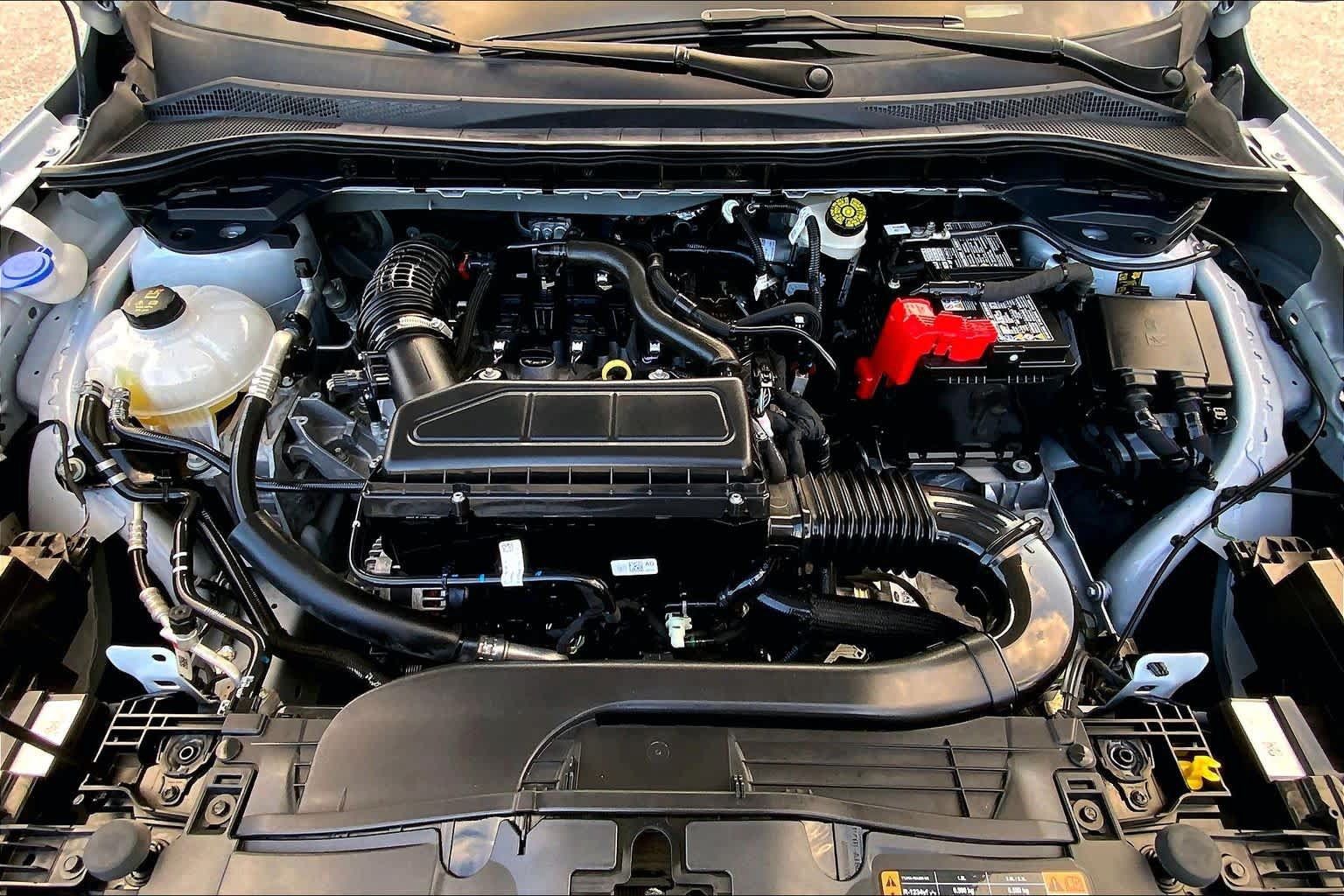 Used 2025 Ford Escape ST-Line FWD image 32