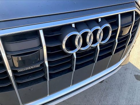 Used 2023 Audi Q7 2.0T Premium Plus w/ Premium Plus Package image 29