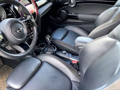 Used 2023 MINI Cooper S w/ Signature Upholstery Package FWD image 17