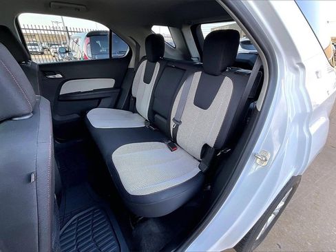 Used 2016 Chevrolet Equinox LT w/ Convenience Package image 26