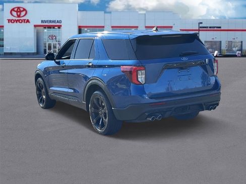 Used 2022 Ford Explorer ST w/ ST High-Performance Pack image 4