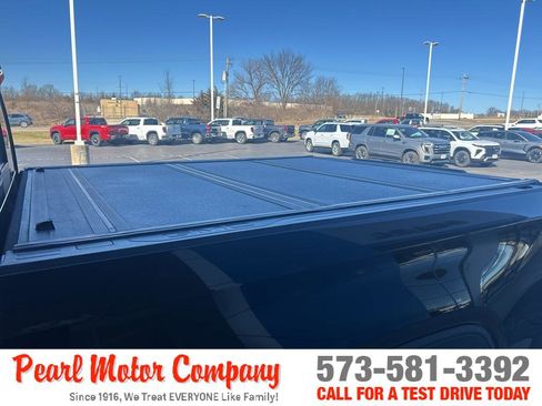 Certified 2020 GMC Sierra 1500 AT4 w/ AT4 Premium Package image 26