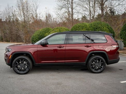 New 2025 Jeep Grand Cherokee L Limited AWD/4WD image 5