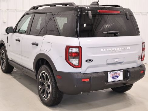 New 2026 Ford Bronco Sport Outer Banks AWD/4WD image 7