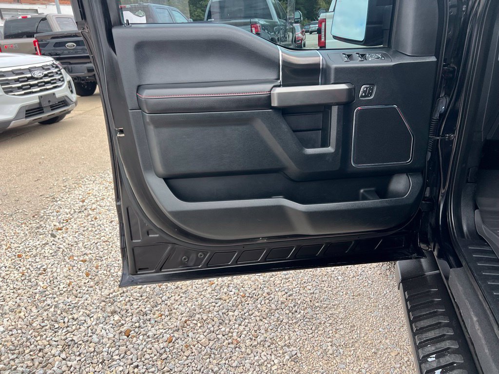 Used 2019 Ford F150 Lariat w/ Equipment Group 502A Luxury AWD/4WD image 12