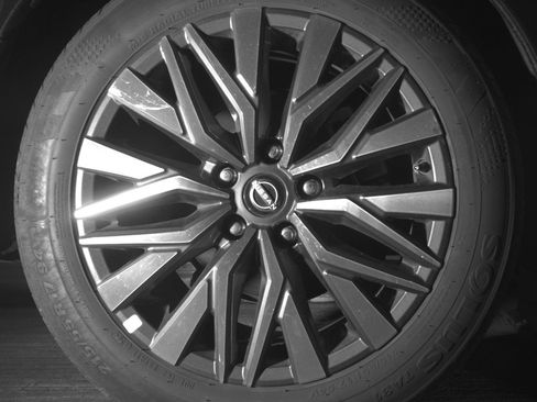 Used 2025 Nissan Altima 2.5 SV image 15