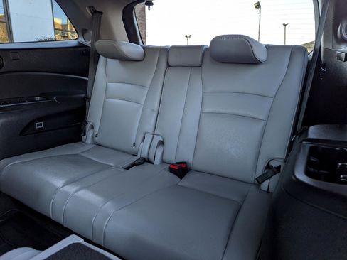 Used 2019 Honda Pilot Touring image 54