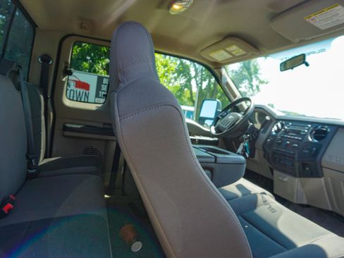Used 2010 Ford F250 Lariat AWD/4WD image 17