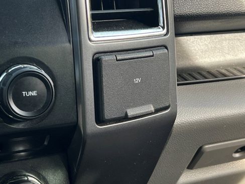 Used 2016 Ford F150 XLT image 21