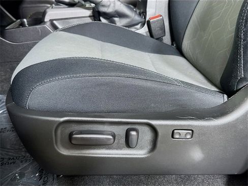 Certified 2023 Toyota Tacoma TRD Off-Road image 15