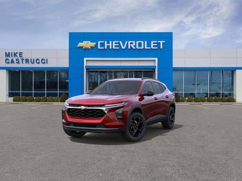 New 2026 Chevrolet Trax LT image 8
