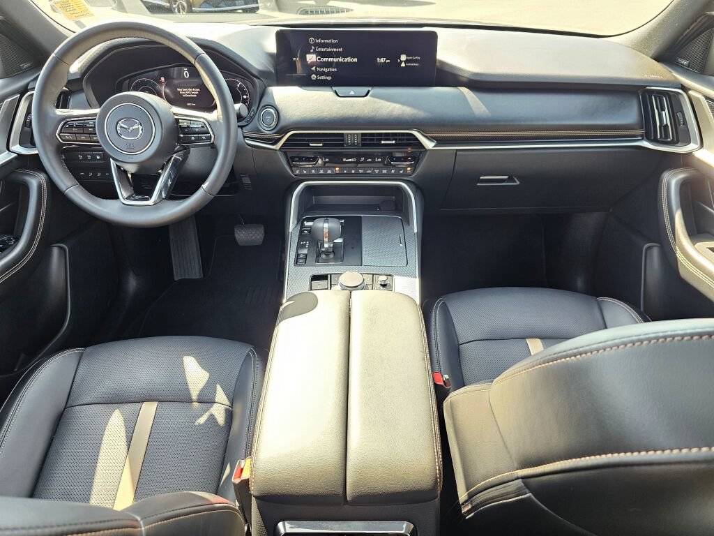 Certified 2025 MAZDA CX-90 Plug-In Hybrid w/ Premium Plus AWD/4WD image 9