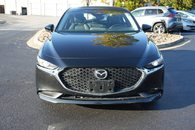 Used 2024 MAZDA MAZDA3 s FWD image 2