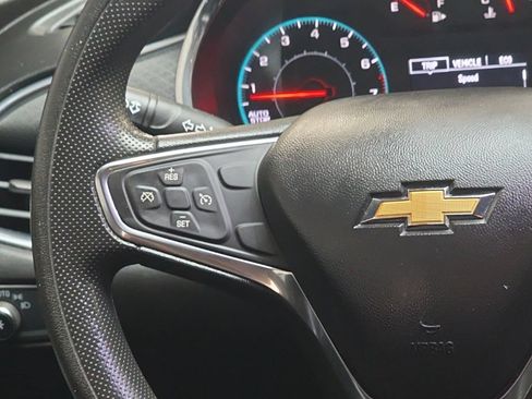 Used 2020 Chevrolet Malibu LT FWD image 15