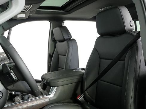 New 2026 GMC Sierra 1500 SLT w/ SLT Convenience Package image 5