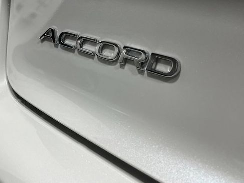 New 2025 Honda Accord SE image 9