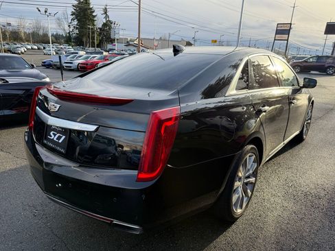 Used 2017 Cadillac XTS Luxury image 4