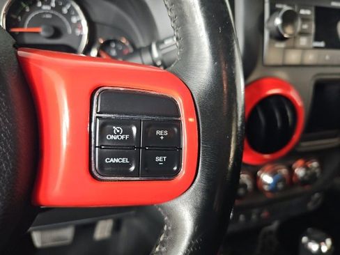 Used 2018 Jeep Wrangler Unlimited Sport w/ Connectivity Group image 21