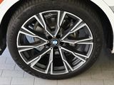 Used 2022 BMW X7 xDrive40i w/ Premium Package image 6