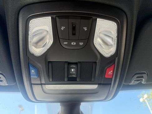 Used 2023 RAM 1500 Big Horn AWD/4WD image 37