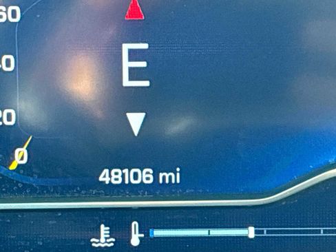 Used 2023 Chevrolet Silverado 1500 High Country w/ LPO, Dark Essentials Package image 12