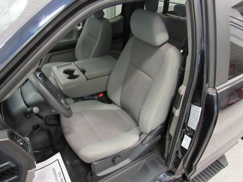 Used 2022 Ford F250 XL w/ Power Equipment Group AWD/4WD image 38