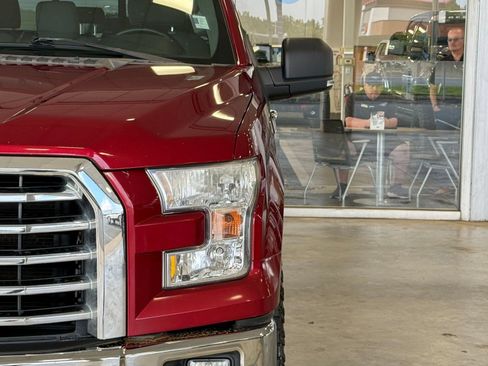 Used 2017 Ford F150 XLT w/ Equipment Group 302A Luxury RWD image 12