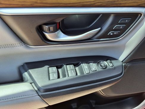 Used 2017 Honda CR-V EX-L image 13